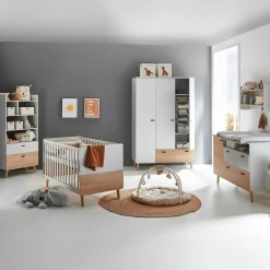 Clearance 3-teiliges Babyzimmer Lovis mit Kommodenfüße 85 cm für die breite Wickelkommode Babyzimmer Sets