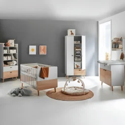 Clearance 3-teiliges Babyzimmer Lovis mit Kommodenfüßen 85 cm für die schmale Wickelkommode Babyzimmer Sets
